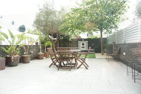 Otro zur Miete in Hospitalet Mileva Maric - Ciències