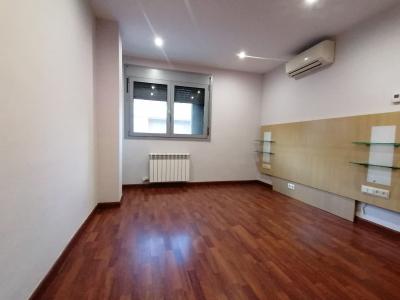 Otro zur Miete in Hospitalet Mileva Maric - Ciències