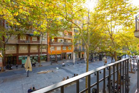 Maravilloso piso con balcón en la zona de Sant Pau