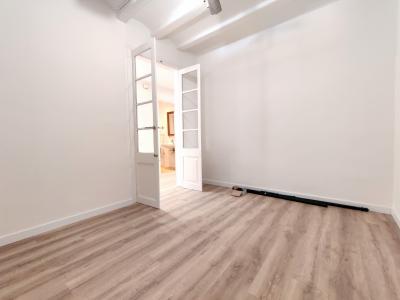 Apartment for Rent in Barcelona Abaixadors - Plaça Víctor Balaguer