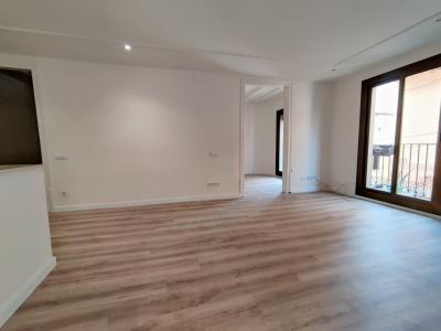 Apartment for Rent in Barcelona Abaixadors - Plaça Víctor Balaguer