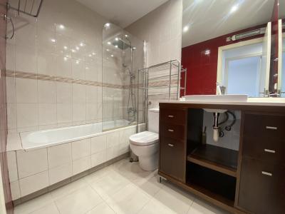 Penthouse for Rent in Barcelona Aragó - Aribau