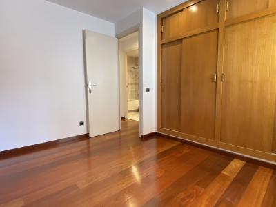Penthouse for Rent in Barcelona Aragó - Aribau