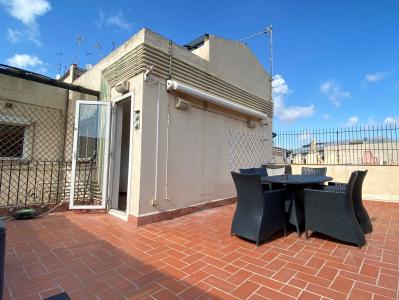 Penthouse for Rent in Barcelona Aragó - Aribau