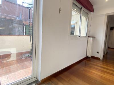 Penthouse for Rent in Barcelona Aragó - Aribau