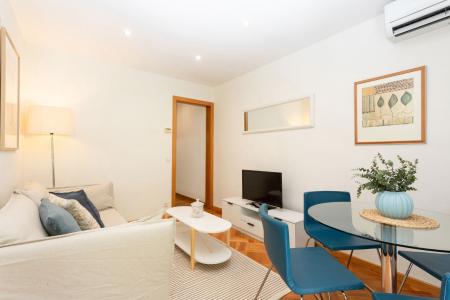 Wohnung zur Miete in Barcelona Calabria - Hospital Clínic