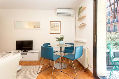 Wohnung zur Miete in Barcelona Calabria - Hospital Clínic