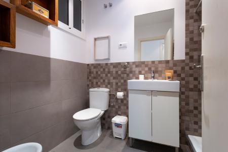 Appartement te Korte termijn huren in Barcelona Avenida Gaudi - Còrsega (until 20 May)