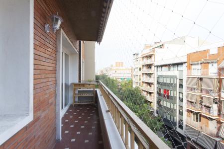 Piso en Alquiler en Barcelona València - Llançà (parking Incluido)