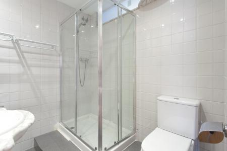 Piso en Alquiler en Barcelona València - Llançà (parking Incluido)
