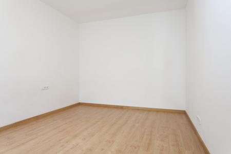 Piso en Alquiler en Barcelona València - Llançà (parking Incluido)