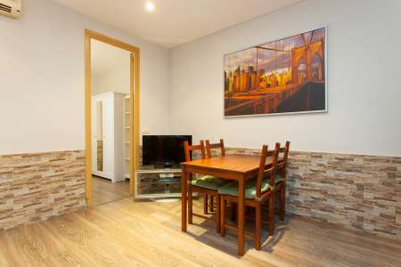 Appartement te huur in Barcelona Provença - Calabria