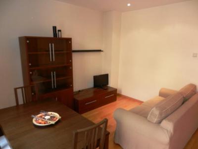 Pis en Lloguer a Barcelona Begur - Carrer De Sants (parking Incluido)