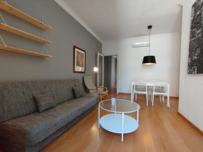 Appartamento in Affitto a Barcelona Providència - Plaça Rovira