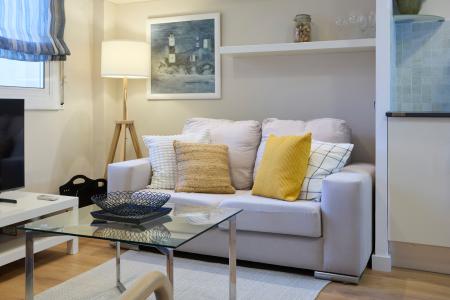 Piso de alquiler en calle Sardenya con Pujades