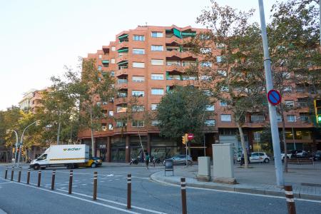 Piso de alquiler en calle Sardenya con Pujades