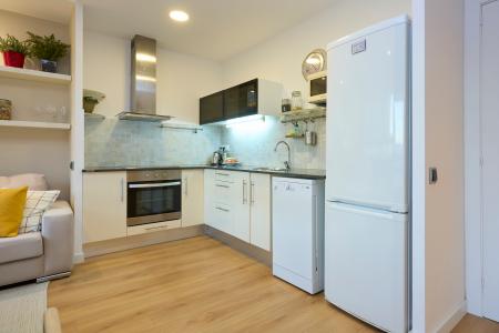 Piso de alquiler en calle Sardenya con Pujades