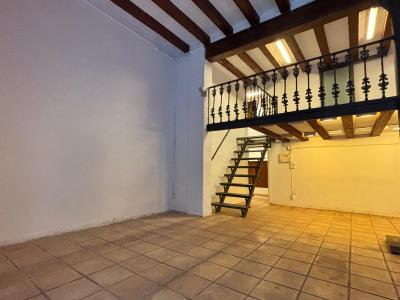 Commercial for Rent in Barcelona Passatge Sant Benet - Arc De Triomf (local)