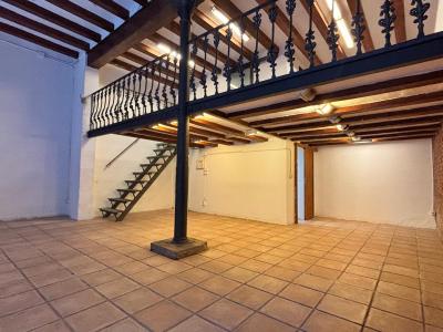 Commercial for Rent in Barcelona Passatge Sant Benet - Arc De Triomf (local)