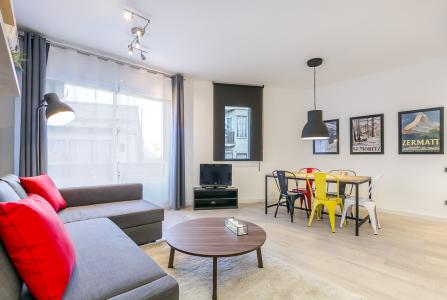 Appartamento in Affitto a breve termine a Barcelona Plaça Santa Madrona - Paral·lel