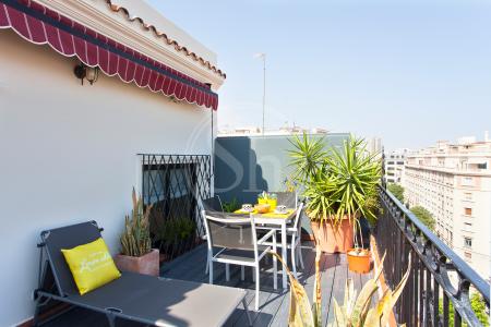 Квартира в Кратковременная аренда в Barcelona Aragó - Calabria (until 15th May)