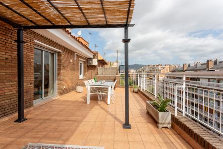 Àtic en Lloguer a Barcelona Comte D`urgell - València