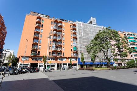 Àtic en Lloguer a Barcelona Rambla Badal - Plaza Ildefons Cerda (9 Months Min)