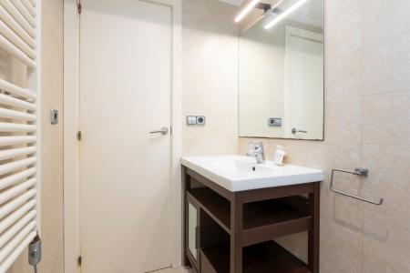 Àtic en Lloguer a Barcelona Rambla Badal - Plaza Ildefons Cerda (9 Months Min)