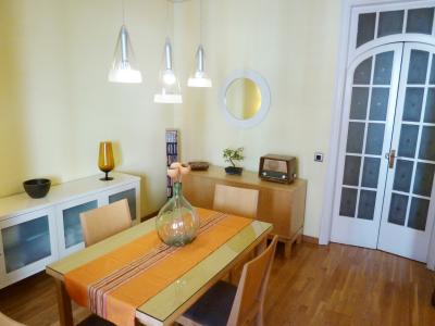 Appartement te huur in Barcelona Rogent - Aragó
