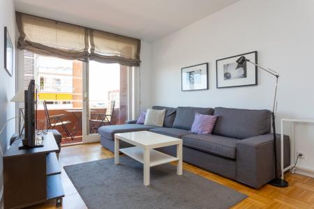 Piso 3 hab. y 2 balcones de alquiler en Santa Amelia con Capitan Arenas