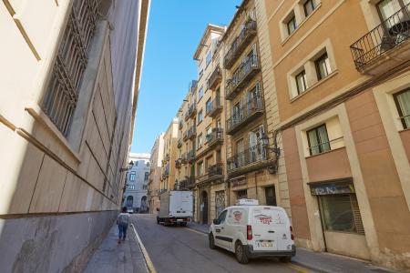 Aluguel de apartamento familiar na rua General Castaños com Pla de Palau