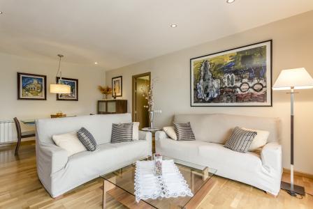 Appartement te huur in Barcelona Selva De Mar - Ramón Turró (parking Opcional)