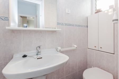 Ático con 4 habitaciones dobles en el centro