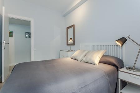 Ático con 4 habitaciones dobles en el centro