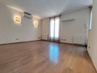 Appartement à louer à Barcelona Vic - Luís Antunez