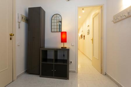 Appartement te huur in Barcelona Quintana - Plaza Real (min 6 Meses)