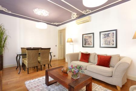 Appartement te huur in Barcelona Santa Anna - Rambla Canaletes (special Conditions)