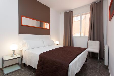 Appartement te huur in Barcelona Avenida Diagonal - Napols