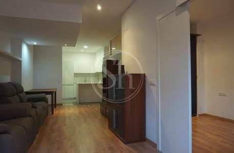 Appartement te huur in Barcelona Jocs Florals - Metro Plaza De Sants