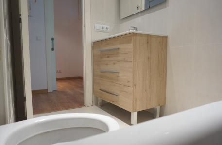 Appartement te huur in Barcelona Jocs Florals - Metro Plaza De Sants
