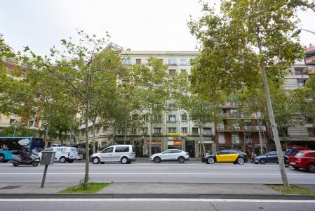 Piso con 2 dormitorios en Gran Via