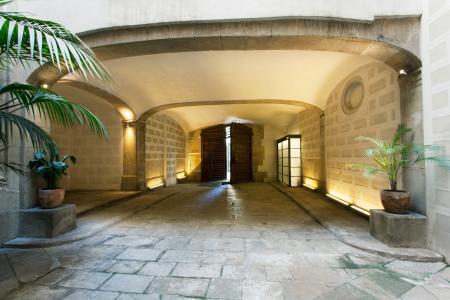 Grandioso piso de alquiler en carrer Fortaferrissa-Rambla