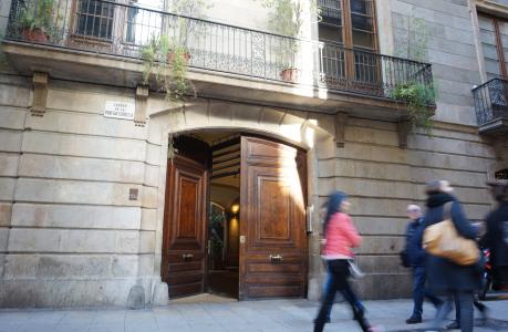 Grandioso piso de alquiler en carrer Fortaferrissa-Rambla