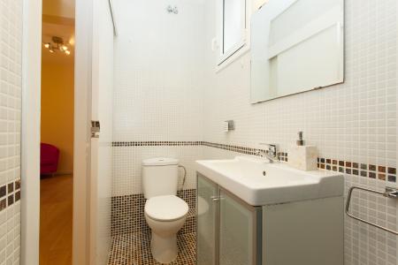 Aluguel de acolhedor apartamento na Av. Diagonal