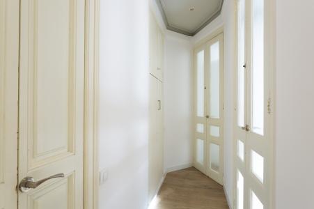 Aluguel temporário de apartamento na rua Girona com Consell de Cent