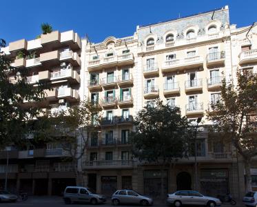 Appartement te huur in Barcelona Consell De Cent - Casanova