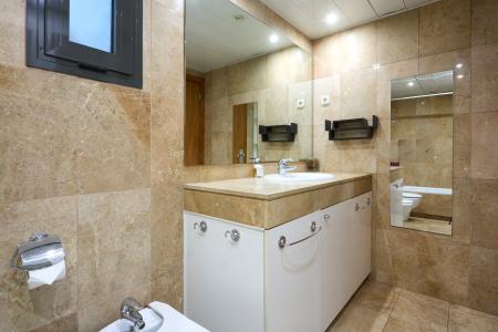 Inmueble totalmente amueblado y equipado en L'Eixample