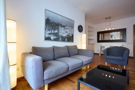 Inmueble totalmente amueblado y equipado en L'Eixample