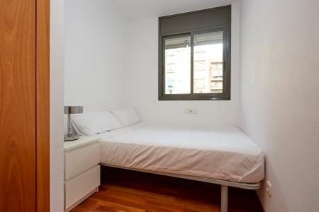 Inmueble totalmente amueblado y equipado en L'Eixample