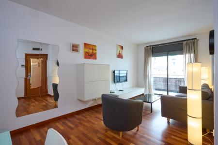 Inmueble totalmente amueblado y equipado en L'Eixample